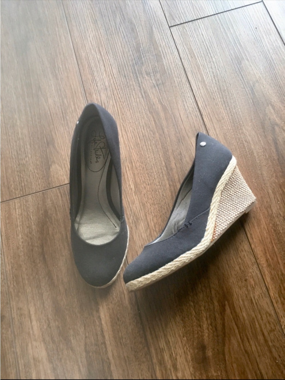Lifestride Women's Black Wedge Espadrilles
